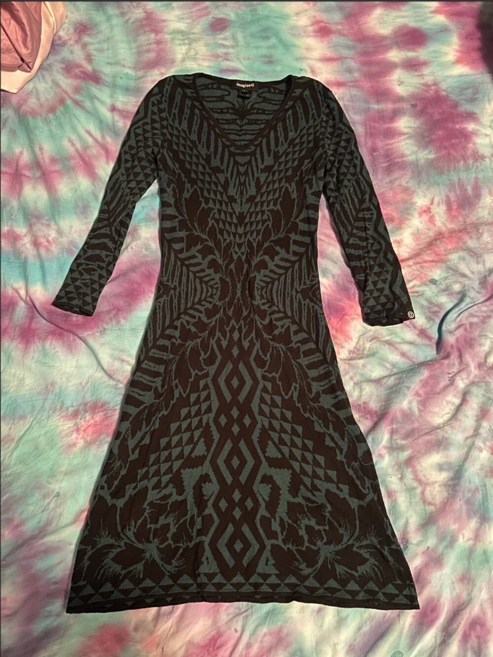 Desigual V-neck Sweater dress, black and teal, Size small